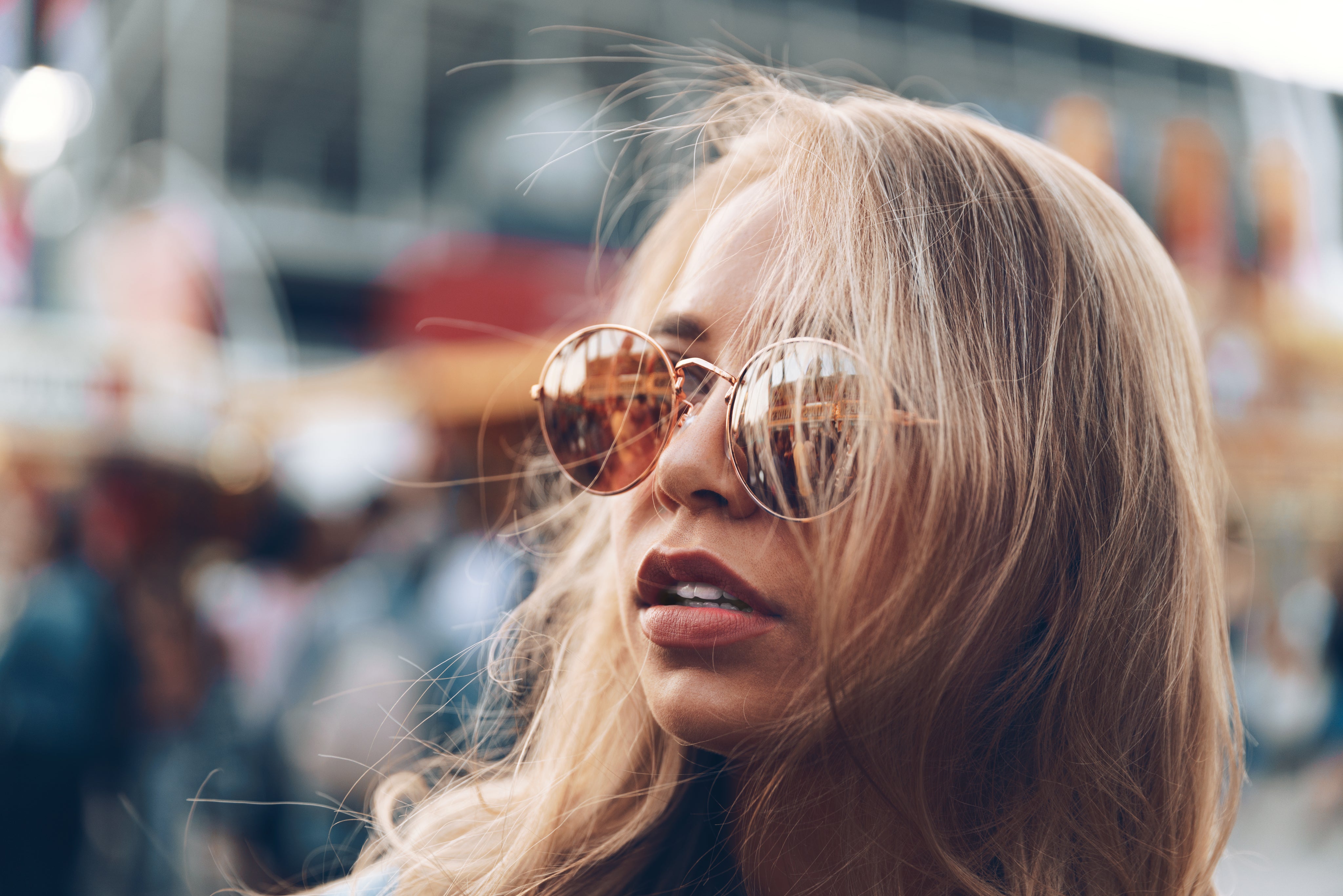 files/blonde-hair-sunglasses.jpg